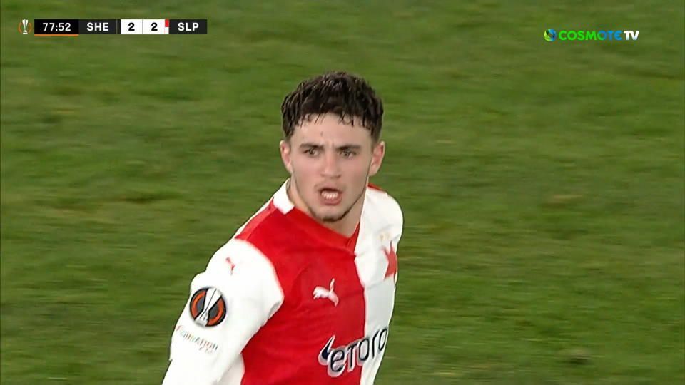 Η αριστουργηματική εκτέλεση φάουλ του Ζαφείρη που άνοιξε το δρόμο για την ανατροπή-πρόκρισης της Σλάβια Πράγας (vid)