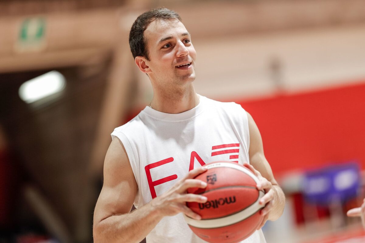 Θέλει να ρίξει «βόμβα» με Κέβιν Πάνγκος η Κορούνια