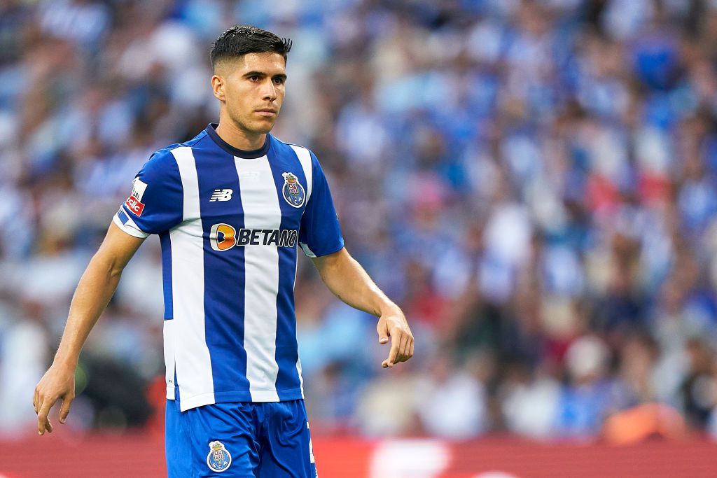 «Ο Ολυμπιακός τα βρήκε με την Πόρτο για τον Ναβάρο – Έρχεται στην Αθήνα το Σάββατο (30/12)»