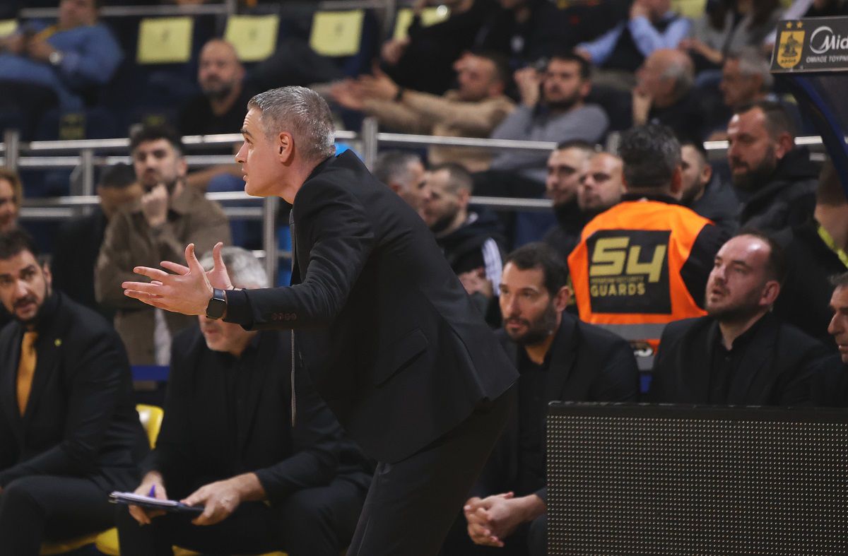 Καστρίτης: «Πολύ σημαντική νίκη, περήφανοι για τα παιδιά»