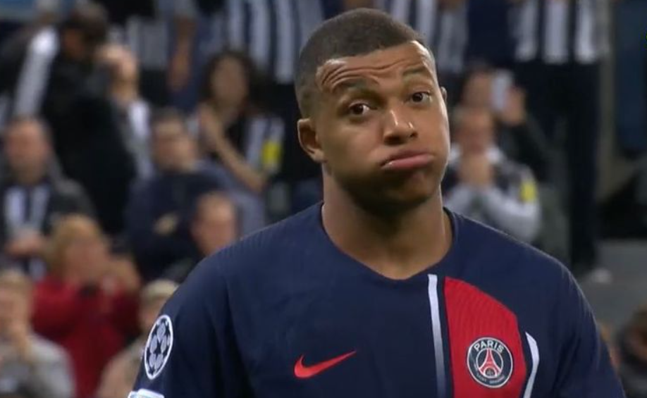 Ξεκίνησε η γκρίνια στην Παρί για τον Εμπαπέ από τους συμπαίκτες του: «Παίζει για τον εαυτό του και όχι για την ομάδα»