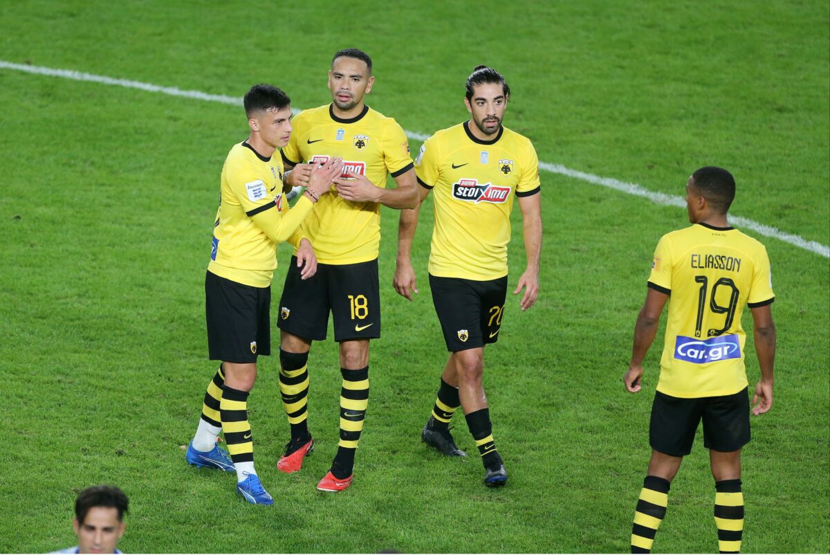 Μπήκαν στις προπονήσεις της ΑΕΚ και ο Κάλενς και ο Πισάρο, φεύγει από 1η Γενάρη ο Μουκουντί