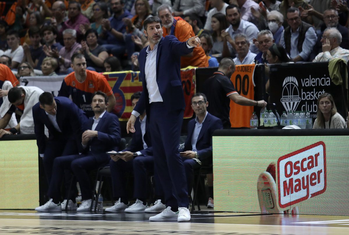 Μουμπρού: «Φεύγουμε ηττημένοι από το παρκέ στην έδρα μας με τον Ολυμπιακό»!