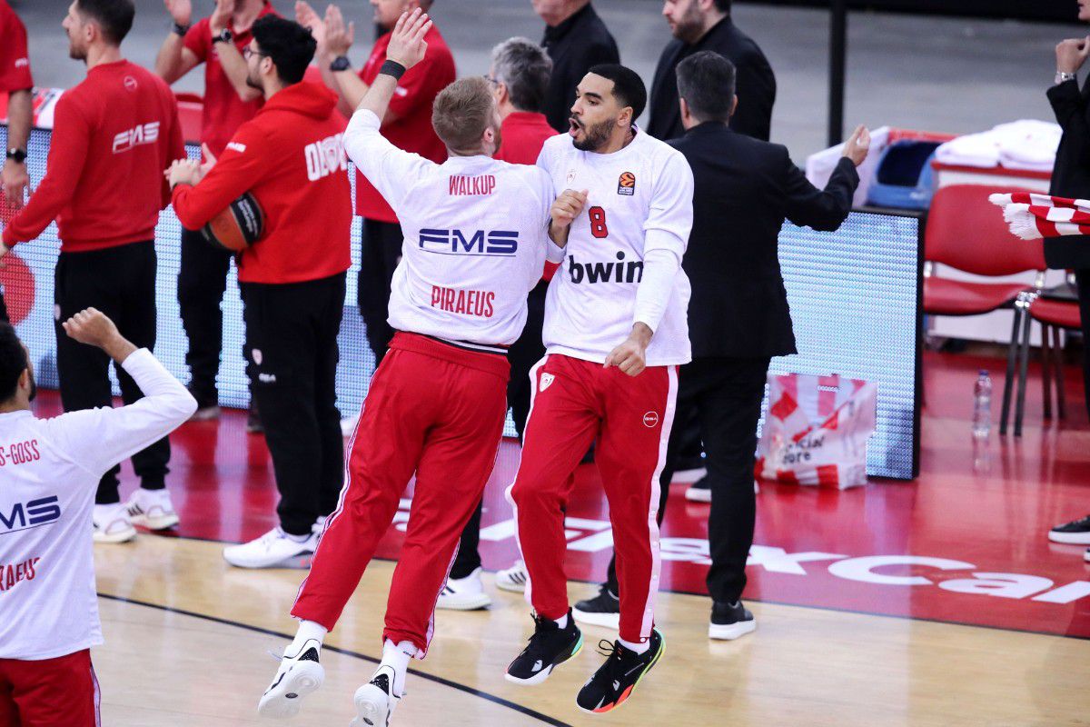 Με Μήτρου – Λονγκ η 12άδα του Ολυμπιακού