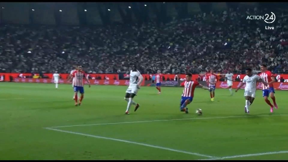 Απίθανο τελείωμα του Μεντί για το 2-1 της Ρεάλ