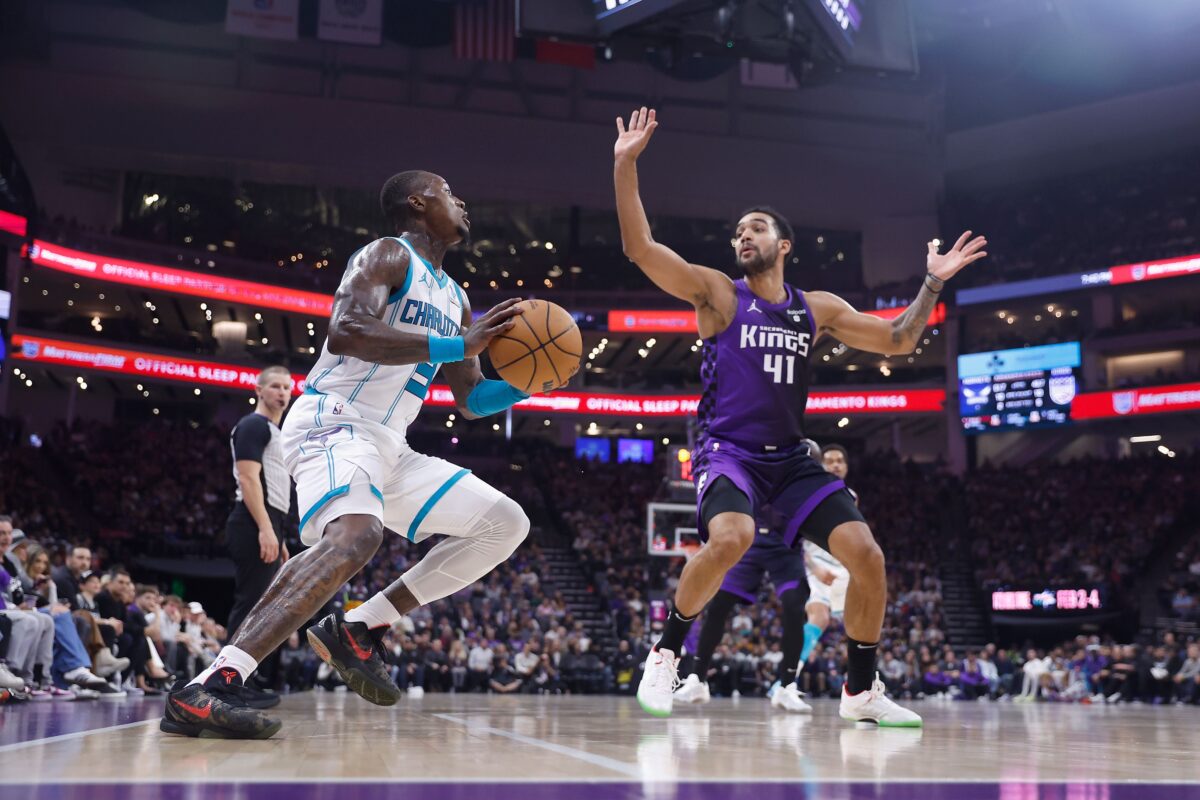 Η… γκάφα των Κινγκς και η ήττα στο Σακραμέντο από τους Χόρνετς – Εκτός rotation ο Βεζένκοφ (vids)