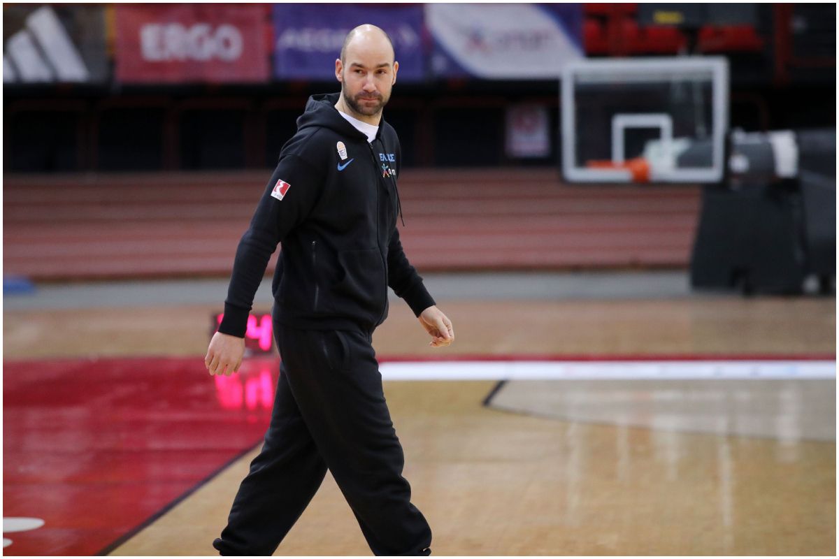 Η 12άδα της Ελλάδας απέναντι στην Τσεχία – Μέσα ο Παπανικολάου