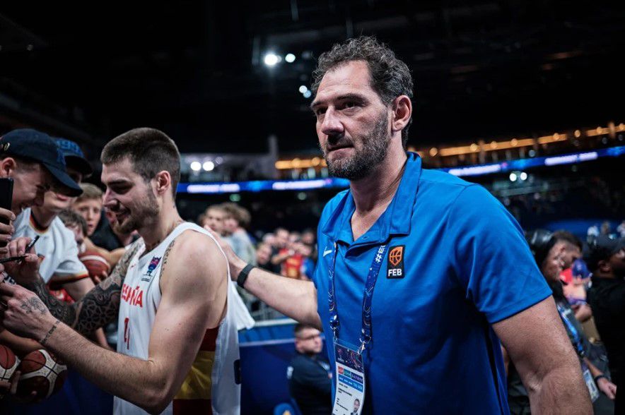 Γκαρμπαχόσα: «Οι σχέσεις της FIBA με την EuroLeague έχουν βελτιωθεί – Πιθανό να συγχωνευθεί BCL και EuroCup»