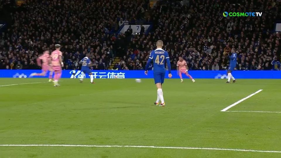 Τσέλσι – Λιντς : 0-1 μετά από γκάφα του Καισέδο, ισοφάρισε για την Τσέλσι ο Τζάκσον