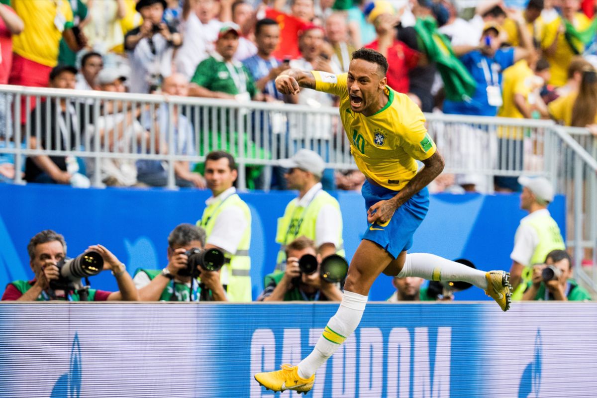 Ο Νεϊμάρ κάνει σκέψεις για επιστροφή στην πατρίδα του και την αγαπημένη του Σάντος – Τον θέλει και ο πρόεδρος