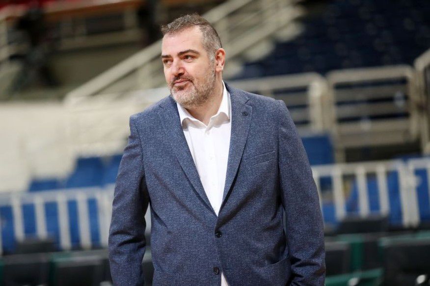 «Προς ναυάγιο του Δέδα στην Εϊλάτ, στο κάδρο ο Γιατράς»