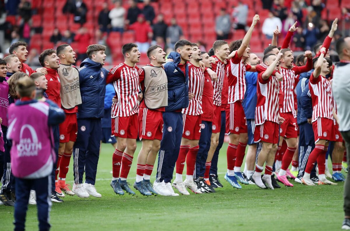 Η Super League συνεχάρη την Κ19 του Ολυμπιακού για την πρόκριση στα προημιτελικά του Youth League
