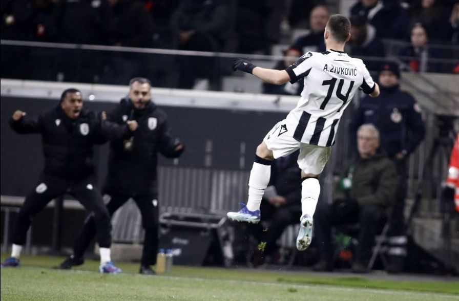 Η Λεωφόρος ταιριάζει… κουτί στον Ζίβκοβιτς