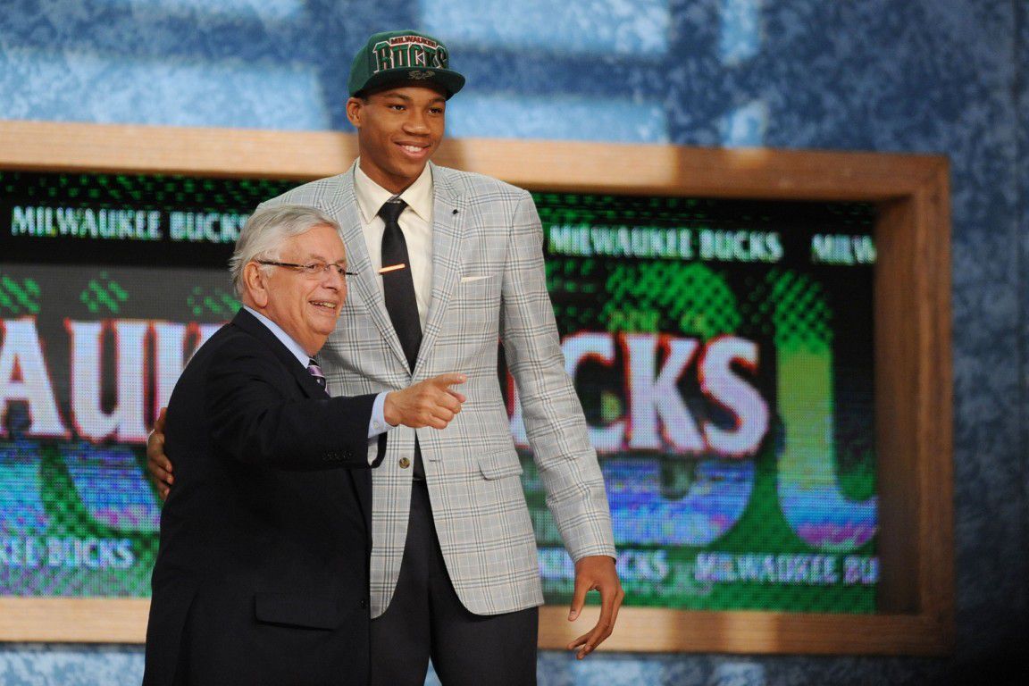 Από το καταραμένο Draft 2013, τα… μάγια δεν πιάνουν μόνο τον Αντετοκούνμπο – Οι «εξαφανισμένοι» που επιλέχθηκαν πριν τον Greek Freak (vids)