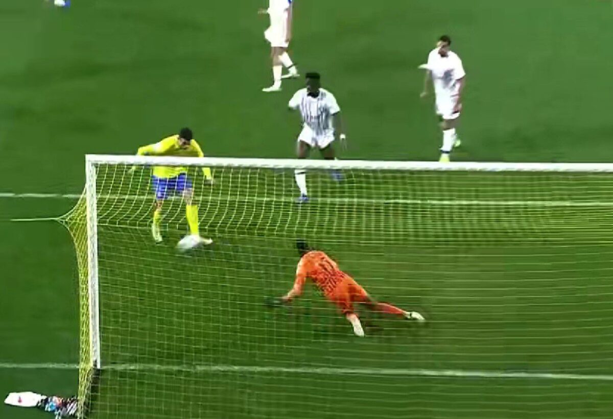 Σοκαριστικό: Ο Κριστιάνο Ρονάλντο έχασε την ευκαιρία της δεκαετίας (vid)