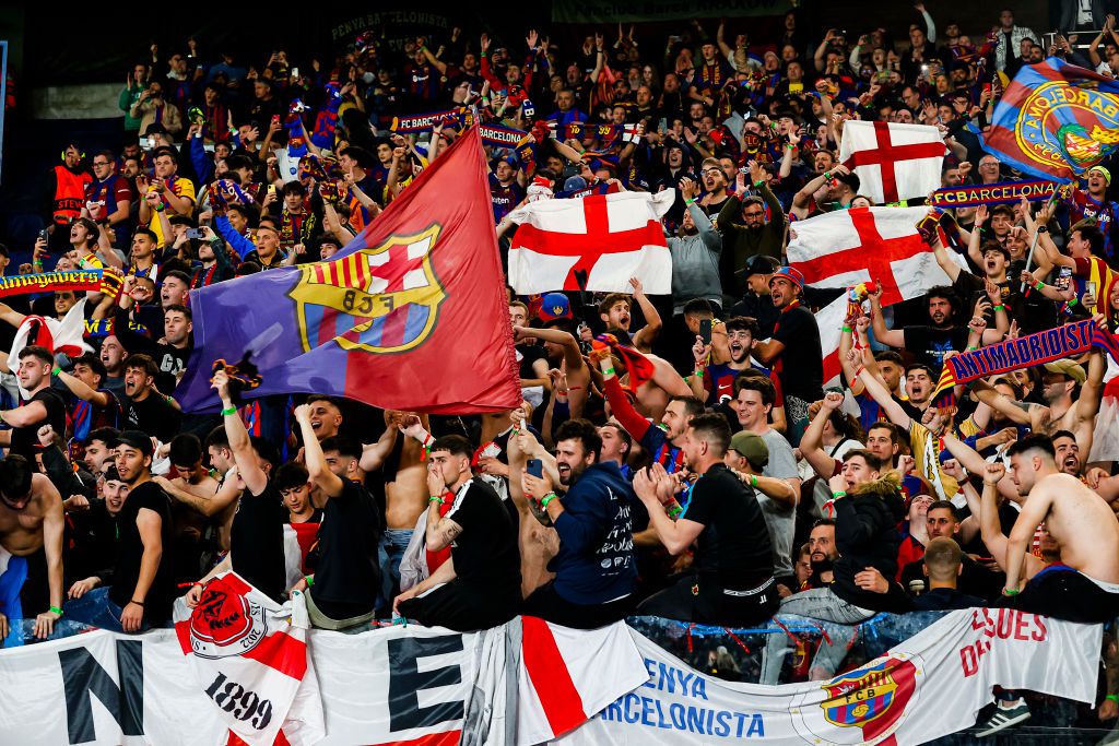 Η UEFA ξεκίνησε έρευνα εις βάρος της Μπαρτσελόνα για ναζιστικούς χαιρετισμούς