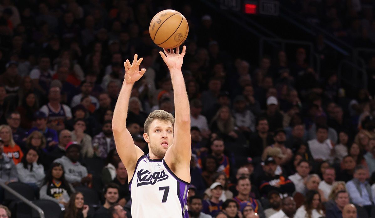 Βόμβα: Στους Τορόντο Ράπτορς ο Σάσα Βεζένκοφ!