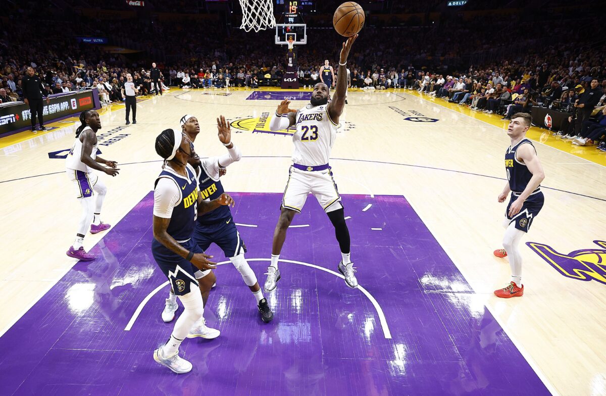 Ο ΛεΜπρον έδωσε ανάσα στους Λέικερς, που πήραν την πρώτη τους νίκη κόντρα στους Νάγκετς – Αέρας οι Θάντερ στη Νέα Ορλεάνη (vids)