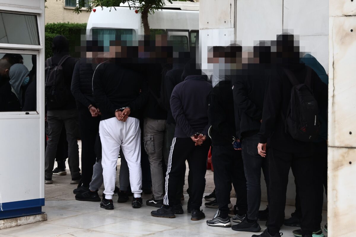 Tα βίντεο που πρόδωσαν τους χούλιγκανς