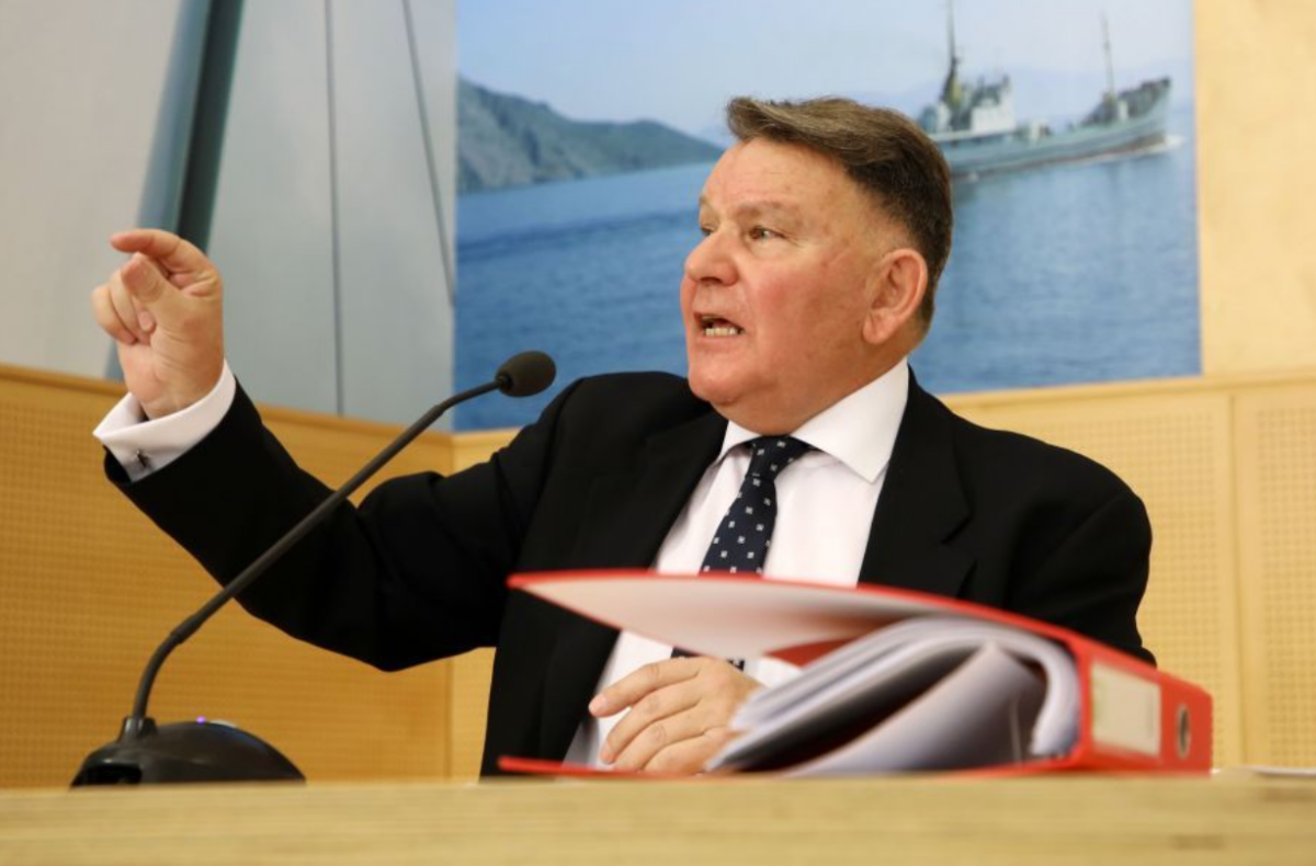 Κούγιας: «Αυτό που έκαναν Καρυπίδης και Μάντζιος είναι βάρβαρη προσβολή προς όλους τους φιλάθλους»