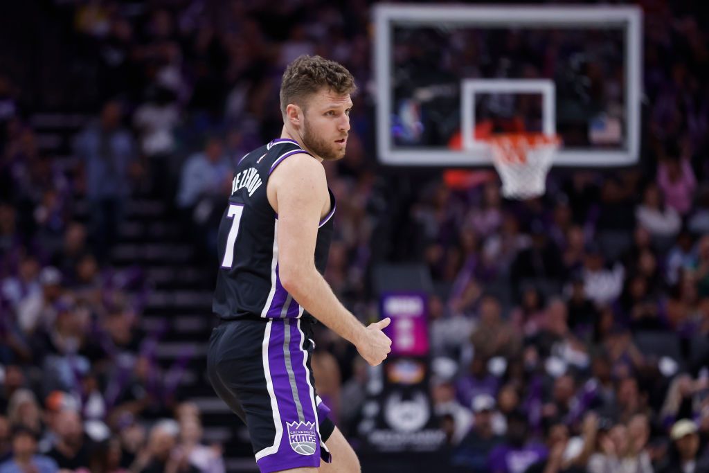 Ο απολογισμός του Βεζένκοφ: «Ήταν περίεργη σεζόν με σκαμπασνεβάσματα, έκανα τη σωστή επιλογή» (vid)