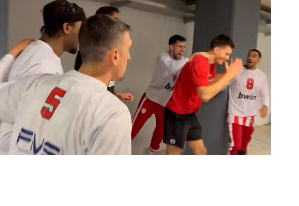 Επίθεση… αγάπης στον Πετρούσεφ στο ΟΑΚΑ! (vid)