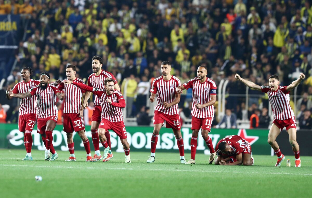 ΠΑΕ Ολυμπιακός: «Γυρνάμε θριαμβευτές» (pic)
