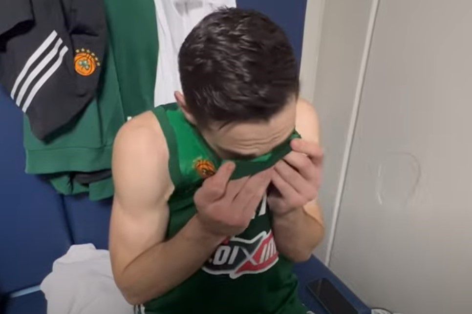 «Έσπασε» ο Παπαπέτρου στην κάμερα του Sportal: «Αυτό ήταν για τον Πάρη»