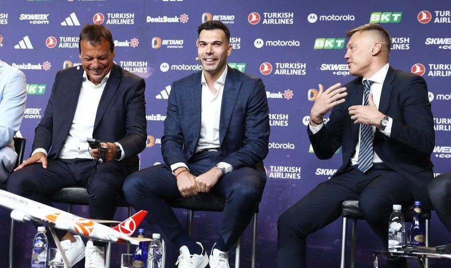 Επικός διάλογος Γιασικεβίτσιους με Αταμάν: «Ίσως να αφήσεις εκτός τον Σλούκα, καλή στρατηγική…»