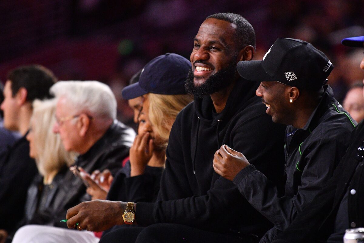 O ΛεΜπρόν Τζέιμς στην ελεύθερη αγορά: Η αποκάλυψη του ατζέντη του που ρίχνει… λάδι στη φωτιά (vid)