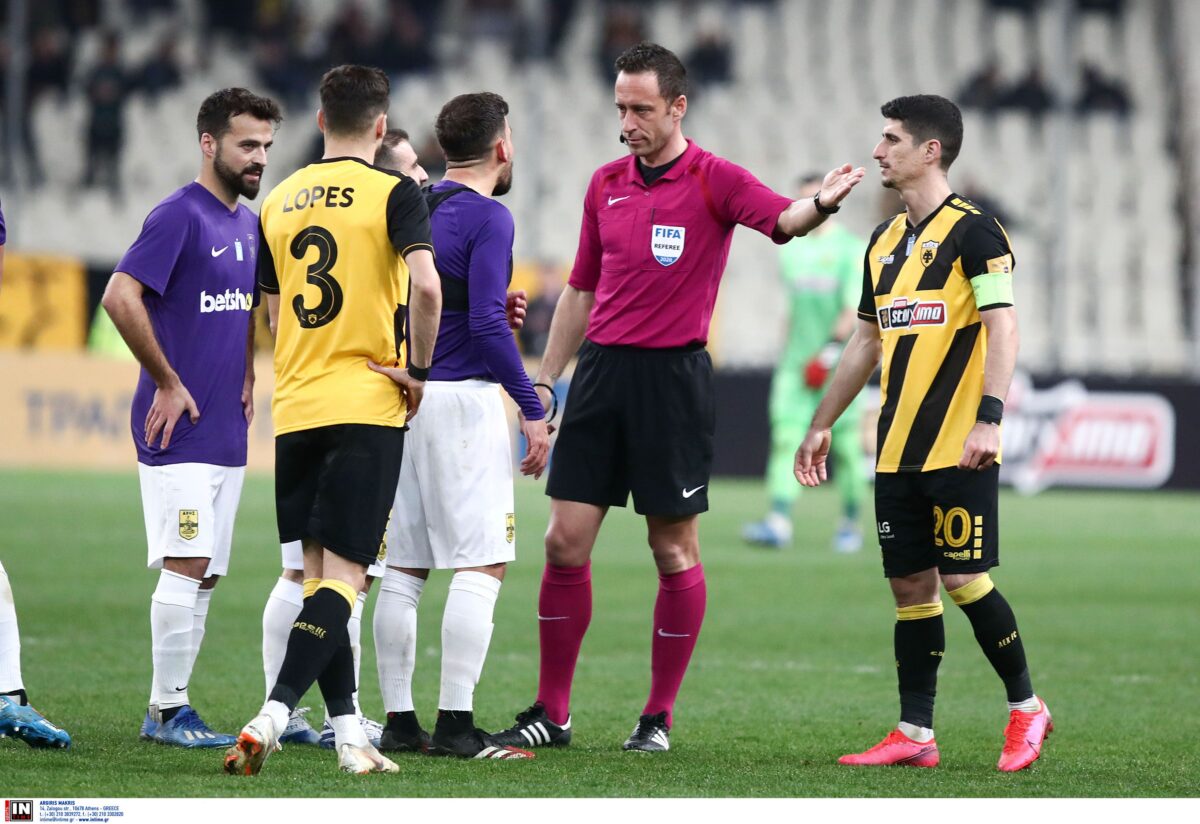 Ορίστηκε από την UEFA ο διαιτητής με επεισοδιακό παρελθόν στην Ελλάδα που θα σφυρίξει τον τελικό Europa Conference League Ολυμπιακός – Φιορεντίνα