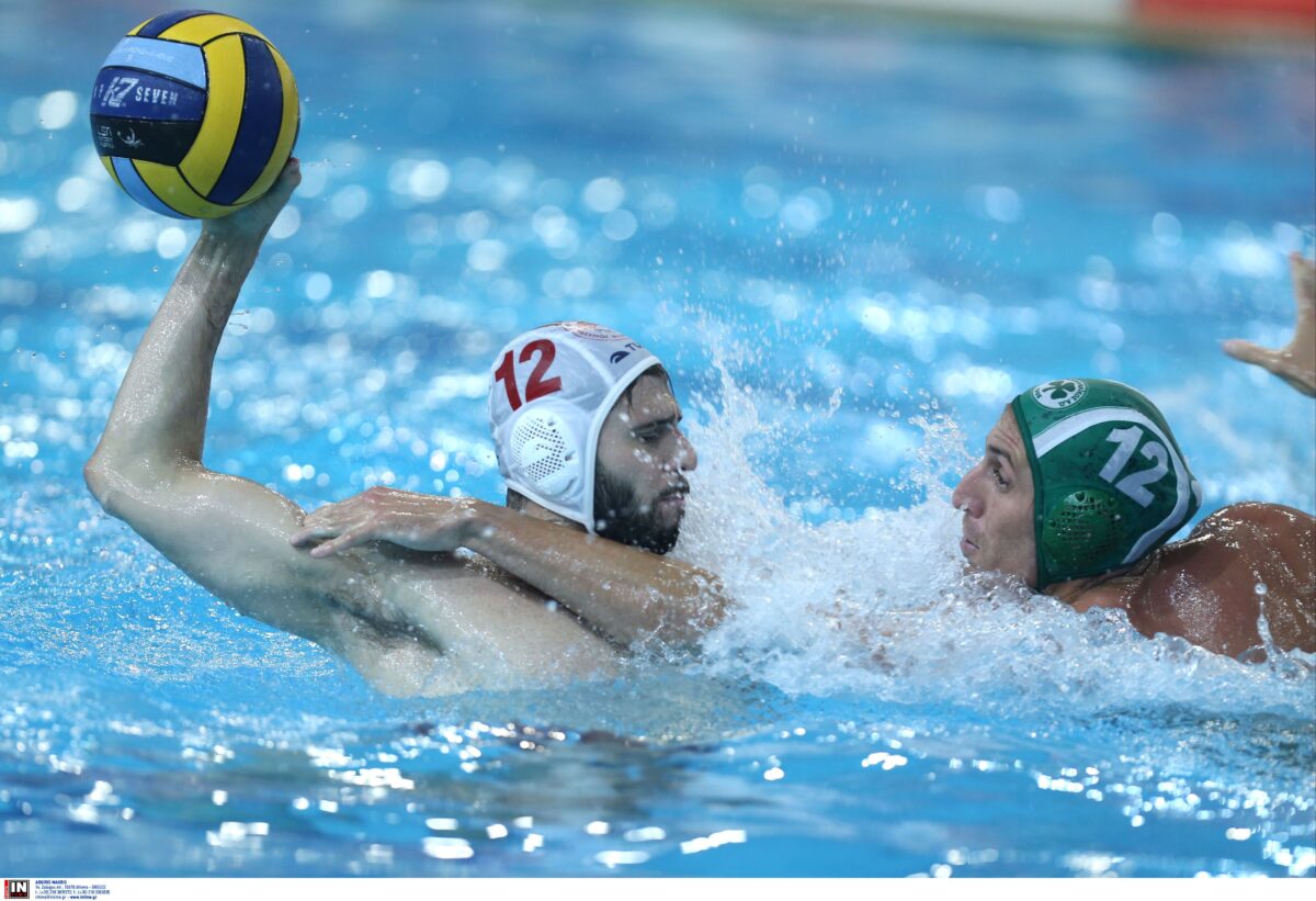 Ο Ολυμπιακός υπέταξε τον Παναθηναϊκό με 11-3 και πήρε προβάδισμα πρόκρισης στους τελικούς