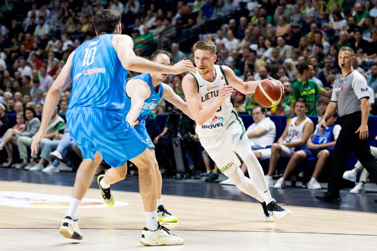 Ο Γκριγκόνις «καθάρισε» τη Σλοβενία