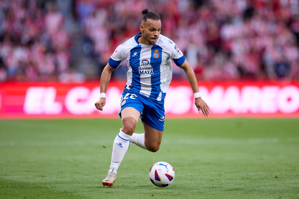 «O Μπρέιθγουεϊτ απέρριψε πρόταση της ΑΕΚ»