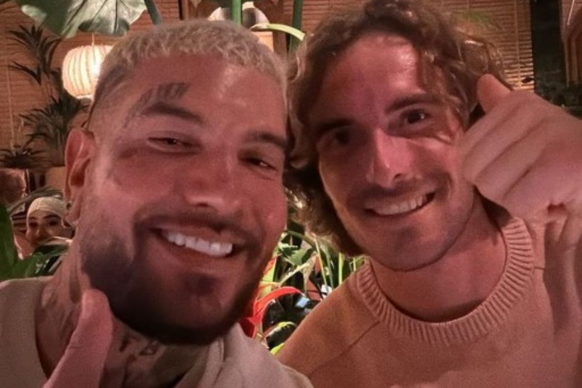 Ο Τσιτσιπάς συναντήθηκε με τον Snik στο Λονδίνο και φωτογραφήθηκε μαζί του (pic)