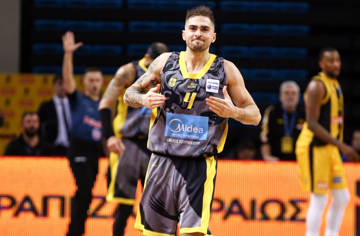 Αυτό είναι το συμβόλαιο του Τολιόπουλου – Πόσα χρήματα θα πάρει την επόμενη διετία