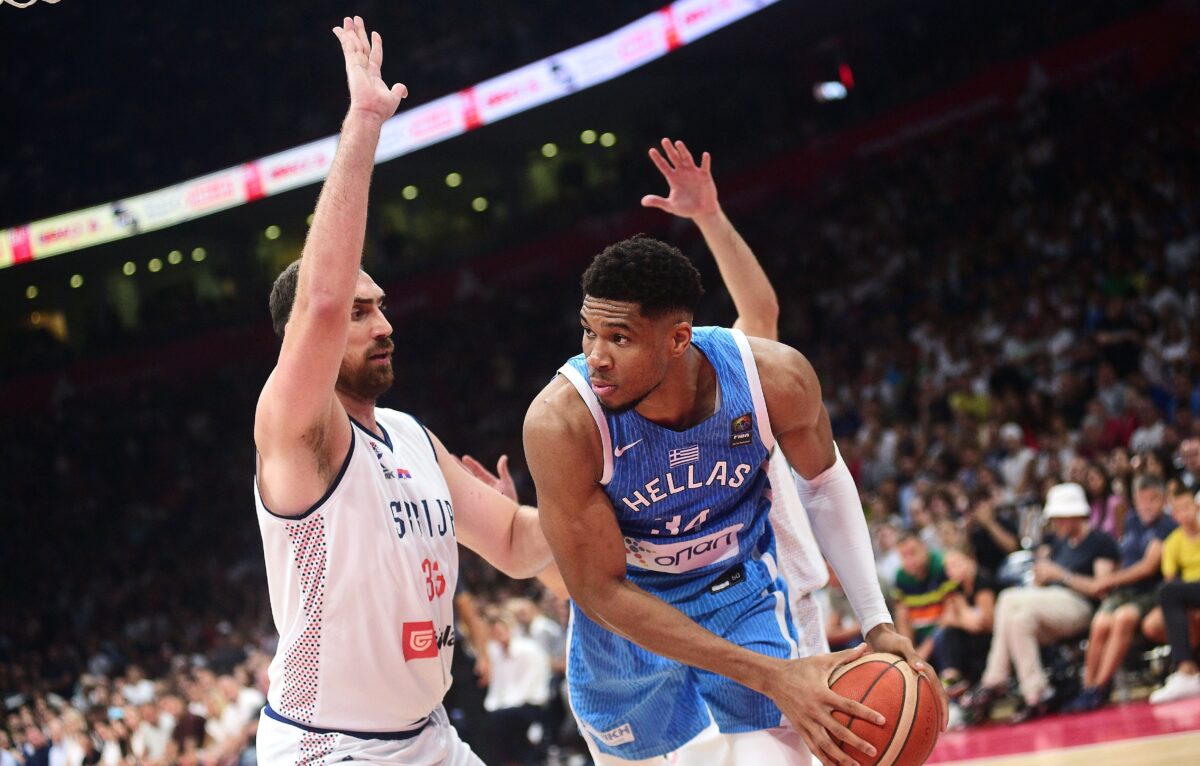 «Βαριά» ήττα-μάθημα πριν από τους Ολυμπιακούς Αγώνες για την Εθνική