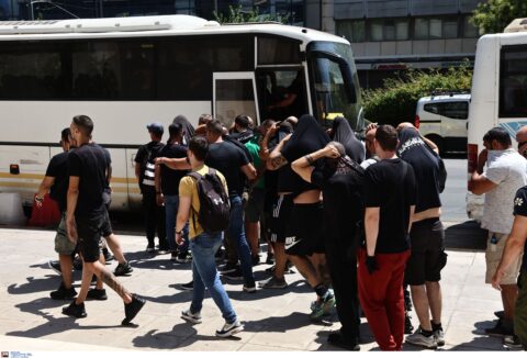 Βαρύ ποινικό μητρώο για πολλούς συλληφθέντες – Οι δύο αντίπαλες ομάδες στη θύρα 13