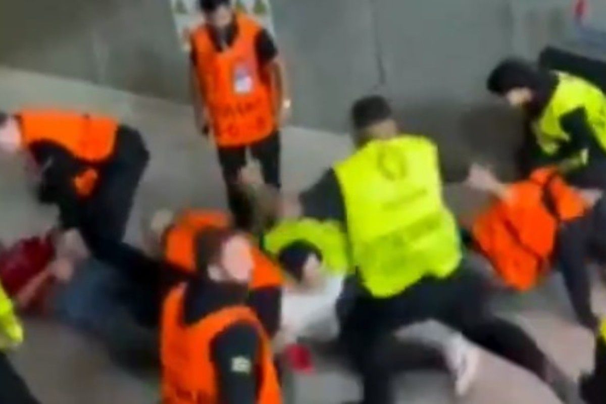 Οπαδός ξυλοκοπήθηκε από την ασφάλεια του γηπέδου κατά τη διάρκεια του Πορτογαλία – Σλοβενία (vid)