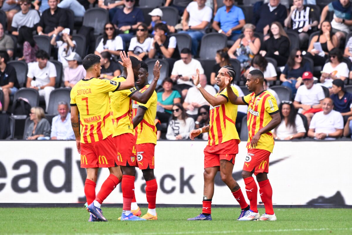 Με το… δεξί η Λανς στο πρωτάθλημα πριν τον Παναθηναϊκό