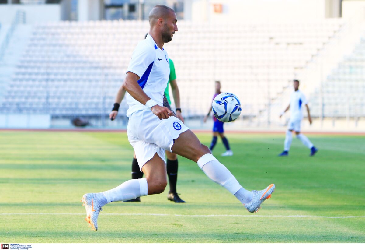 Στην Κύπρο θα συνεχίσει την καριέρα του ο Απόστολος Βέλλιος