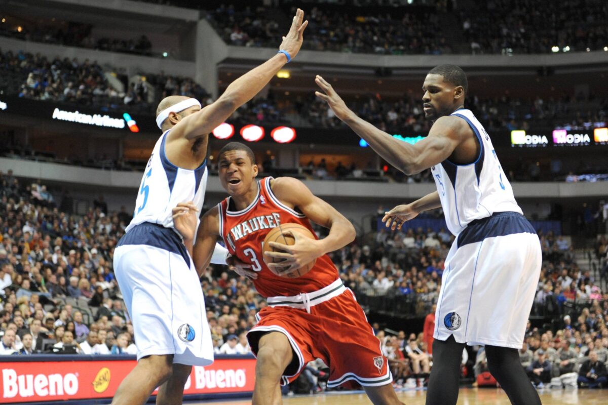 Η κάρτα του rookie Αντετοκούνμπο από το 2013 που κοστίζει σχεδόν δύο εκατομμύρια – Η λίστα με τα πιο πολύτιμα αναμνηστικά (pics)