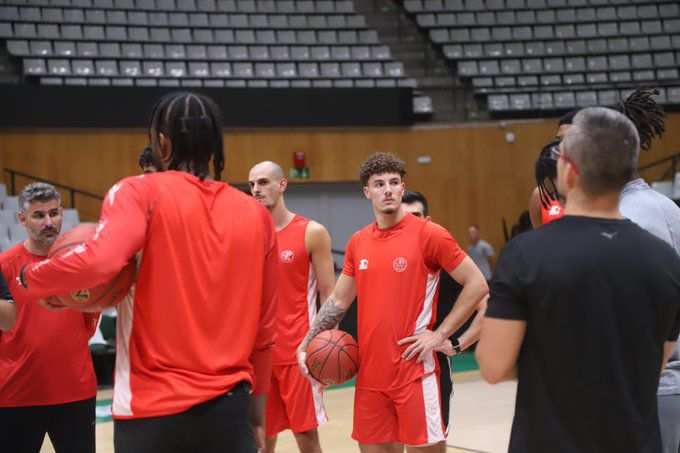 Οι παίκτες της Χάποελ Τελ Αβίβ στην προπόνηση