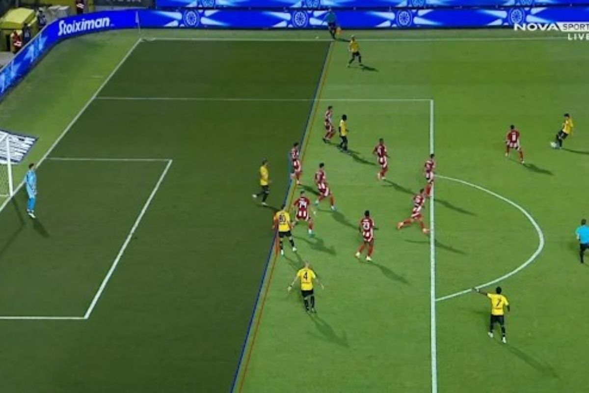 Ο Μορόν διαμόρφωσε το 2-0 – «Φωνές» του Ολυμπιακού για οφσάιντ (pic)