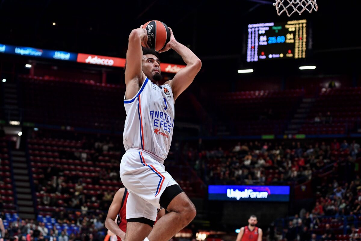 Ο… «35άρης» Νουόρα διατήρησε το αήττητο της Εφες