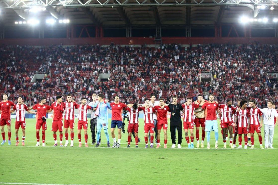Οι παίκτες του Ολυμπιακού μετά το ματς με την Μπράγκα