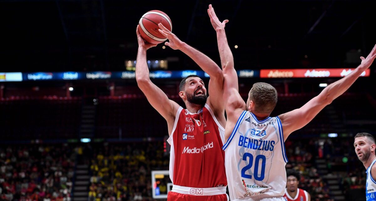 Φάση από το Αρμάνι Μιλάνο - Σάσαρι