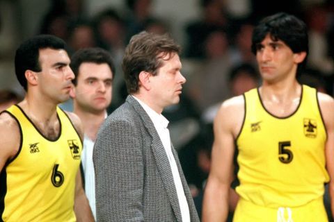 Γκάλης, Ιωαννίδης και Γιαννάκης σε αγώνα του Άρη