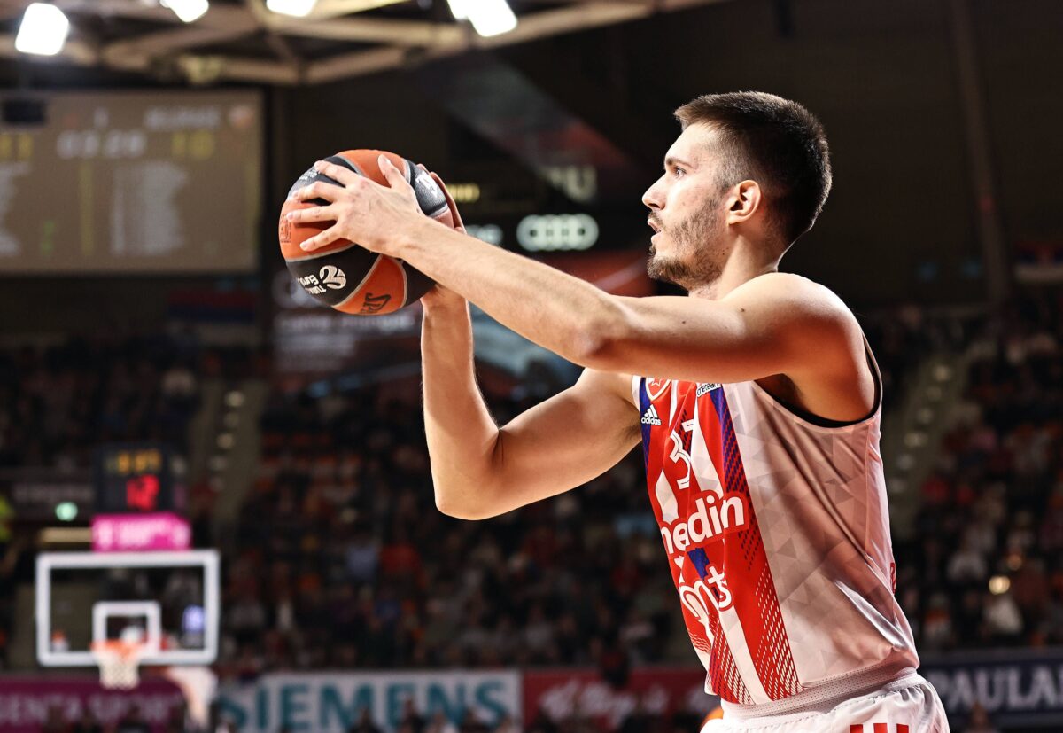 O Πετρούσεφ έτοιμος για δράση με τον Ερυθρό Αστέρα: Πότε και που θα κάνει την… επανεμφάνισή του