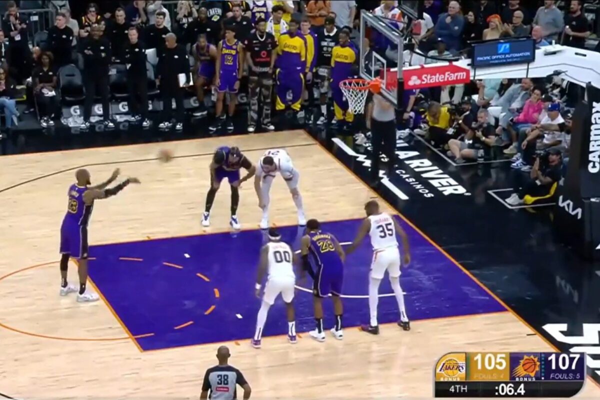 Η πιο… άβολη ελεύθερη βολή: Ο ΛεΜπρόν ήθελε να αστοχήσει επίτηδες, αλλά το παράκανε! (vids)